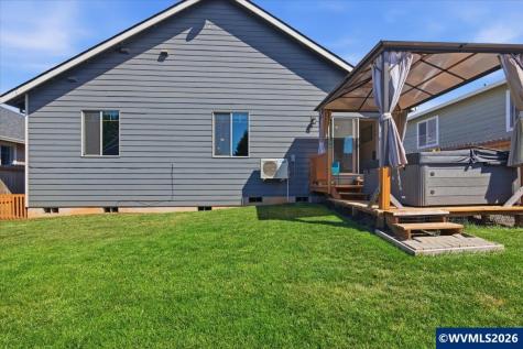 341 NW Hope Court Willamina OR 97396-2902