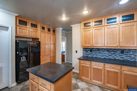 15984 North Santiam Highway SE Stayton OR 97383