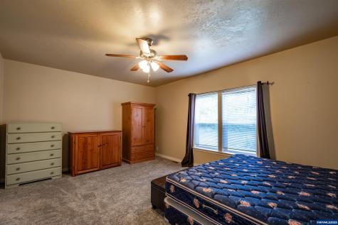 15984 North Santiam Highway SE Stayton OR 97383