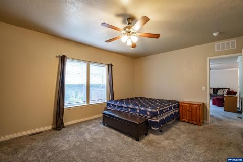 15984 North Santiam Highway SE Stayton OR 97383