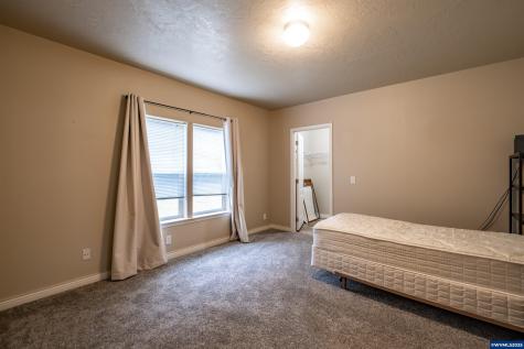 15984 North Santiam Highway SE Stayton OR 97383