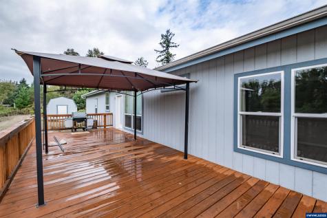 15984 North Santiam Highway SE Stayton OR 97383