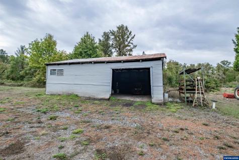 15984 North Santiam Highway SE Stayton OR 97383