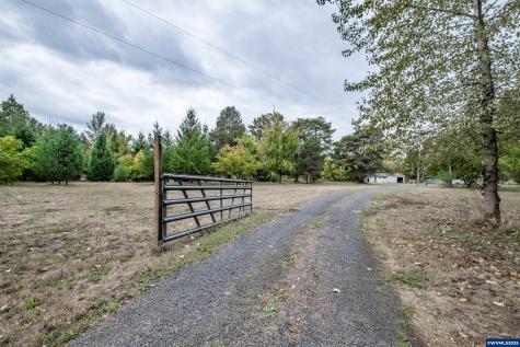 15984 North Santiam Highway SE Stayton OR 97383