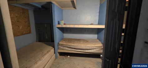 653 W 1st Street Halsey OR 97348