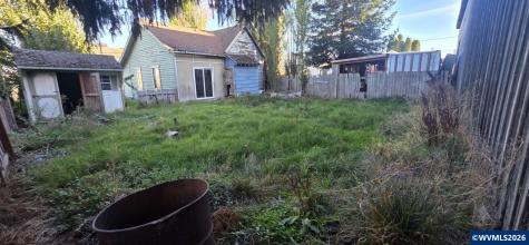 653 W 1st Street Halsey OR 97348