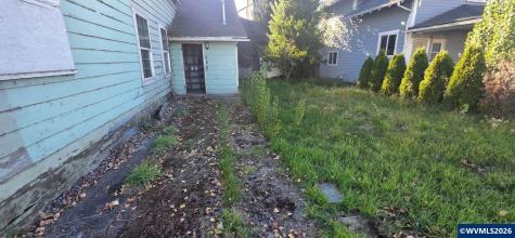 653 W 1st Street Halsey OR 97348