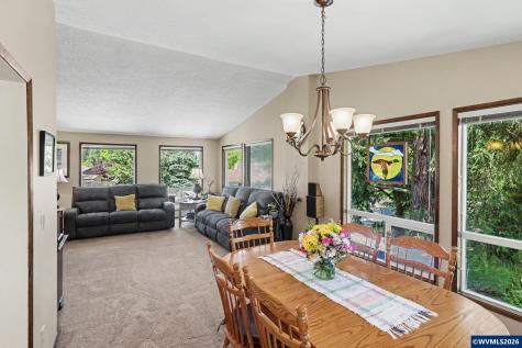 1310 Neahkahnie Street SE Salem OR 97306