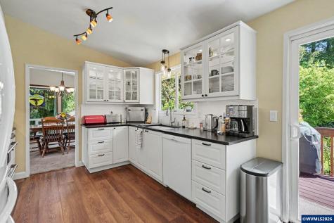 1310 Neahkahnie Street SE Salem OR 97306