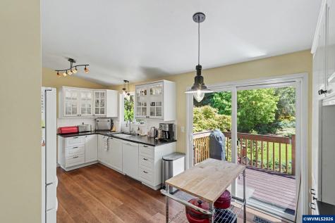1310 Neahkahnie Street SE Salem OR 97306