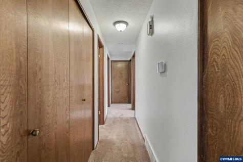 1310 Neahkahnie Street SE Salem OR 97306
