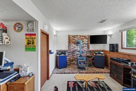 1310 Neahkahnie Street SE Salem OR 97306