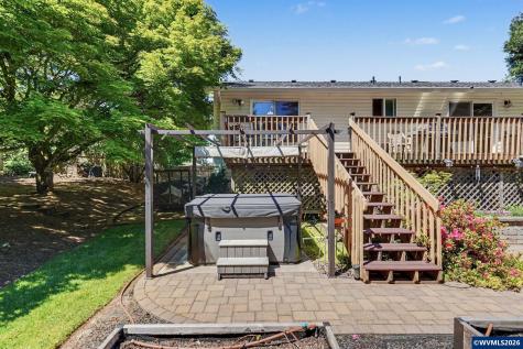 1310 Neahkahnie Street SE Salem OR 97306