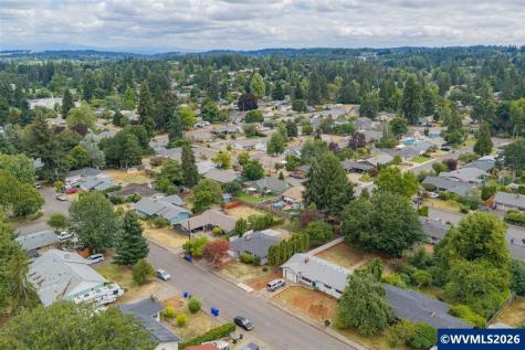 256 Gregory Lane SE Salem OR 97302