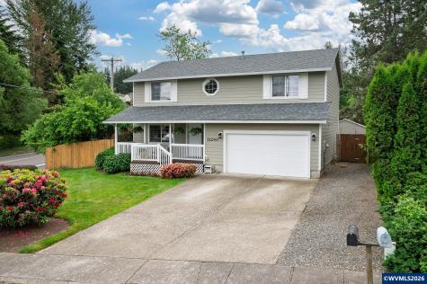 11240 SE Cranberry Lp Clackamas OR 97015