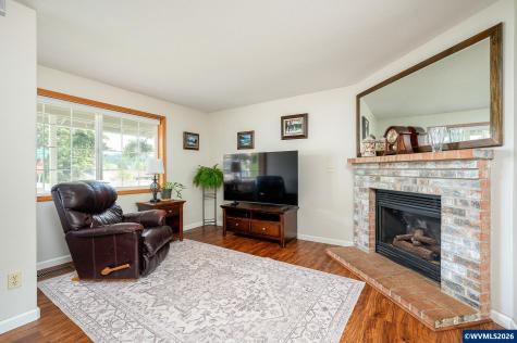 11240 SE Cranberry Lp Clackamas OR 97015