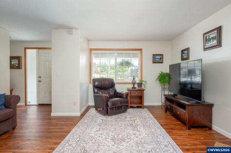 11240 SE Cranberry Lp Clackamas OR 97015