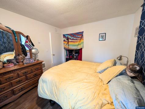1930 NW (-1936) Division Street Corvallis OR 97330