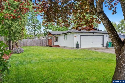 760 SE Edwards Drive Dundee OR 97115