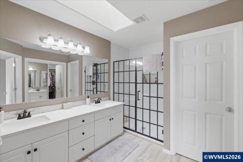 2810 Hoover Avenue NW Salem OR 97304
