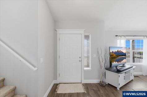 2810 Hoover Avenue NW Salem OR 97304
