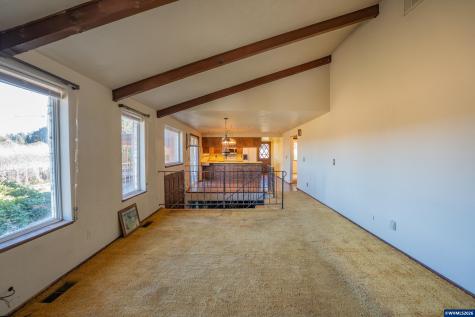 29800 Berlin Road Sweet Home OR 97386