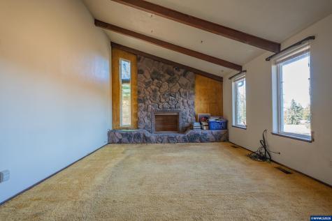 29800 Berlin Road Sweet Home OR 97386