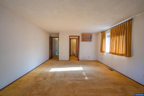 29800 Berlin Road Sweet Home OR 97386