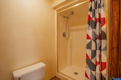 29800 Berlin Road Sweet Home OR 97386
