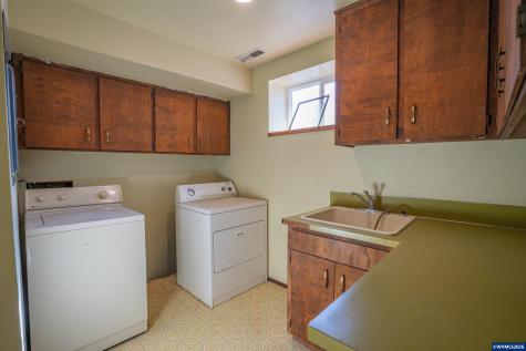 29800 Berlin Road Sweet Home OR 97386