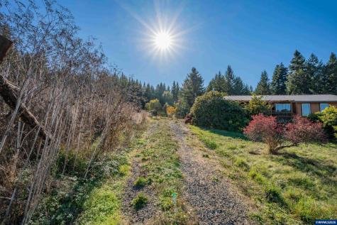 29800 Berlin Road Sweet Home OR 97386
