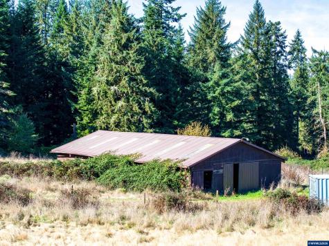 29800 Berlin Road Sweet Home OR 97386