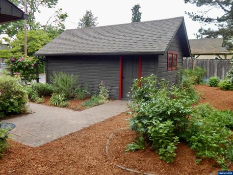 645 NW 13th Street Corvallis OR 97330