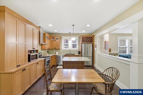 1115 Gwinn Street E Monmouth OR 97361