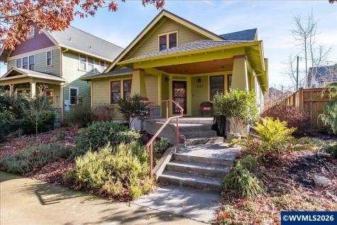 1115 Gwinn Street E Monmouth OR 97361