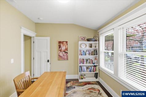 1115 Gwinn Street E Monmouth OR 97361