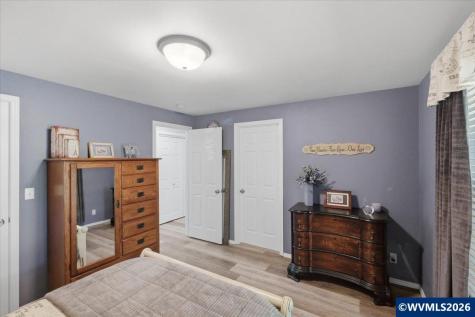 26825 Old Holley Road Sweet Home OR 97386