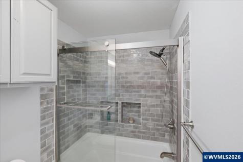26825 Old Holley Road Sweet Home OR 97386
