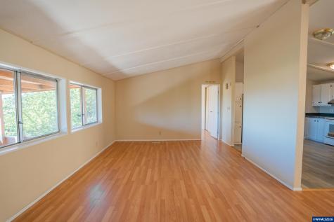 36298 Blueberry Drive Lebanon OR 97355