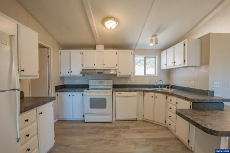 36298 Blueberry Drive Lebanon OR 97355