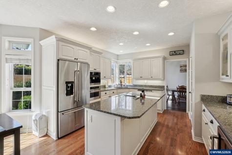 6748 Westridge Court N Keizer OR 97303