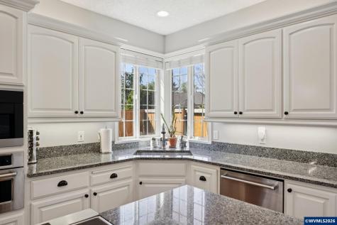 6748 Westridge Court N Keizer OR 97303
