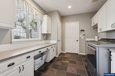 6748 Westridge Court N Keizer OR 97303