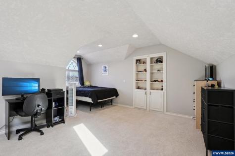 6748 Westridge Court N Keizer OR 97303