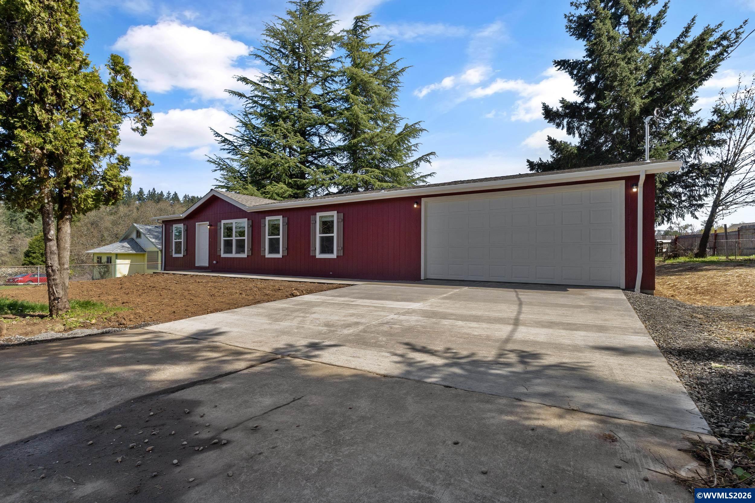 365 Mountain View Road Sweet Home OR 97386