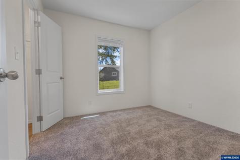 365 Mountain View Road Sweet Home OR 97386