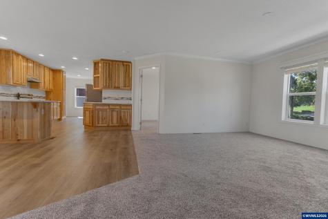 365 Mountain View Road Sweet Home OR 97386