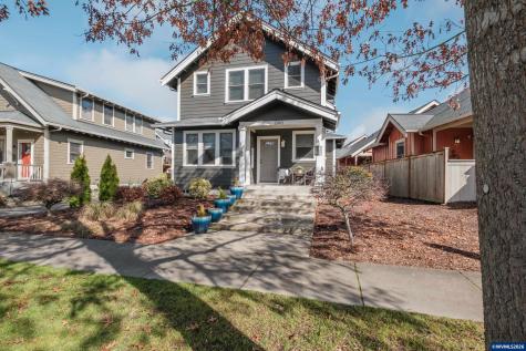 1390 Gwinn Street E Monmouth OR 97361