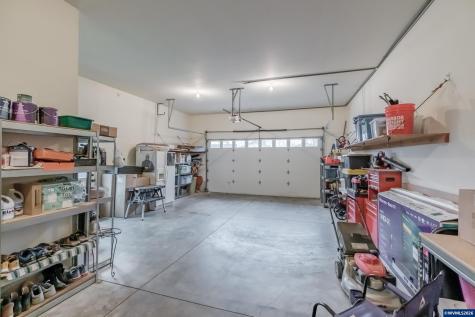 1390 Gwinn Street E Monmouth OR 97361