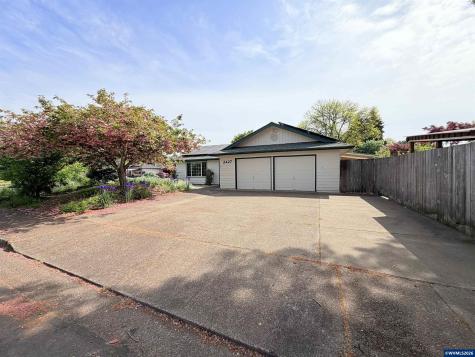 2427 NW Wayland Street Corvallis OR 97330